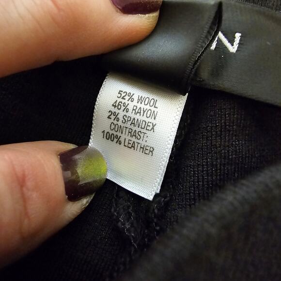 St. John Black Wool Blend Dress Pants with 100% Leather Strip Down Side, Size 8 - Picture 9 of 9